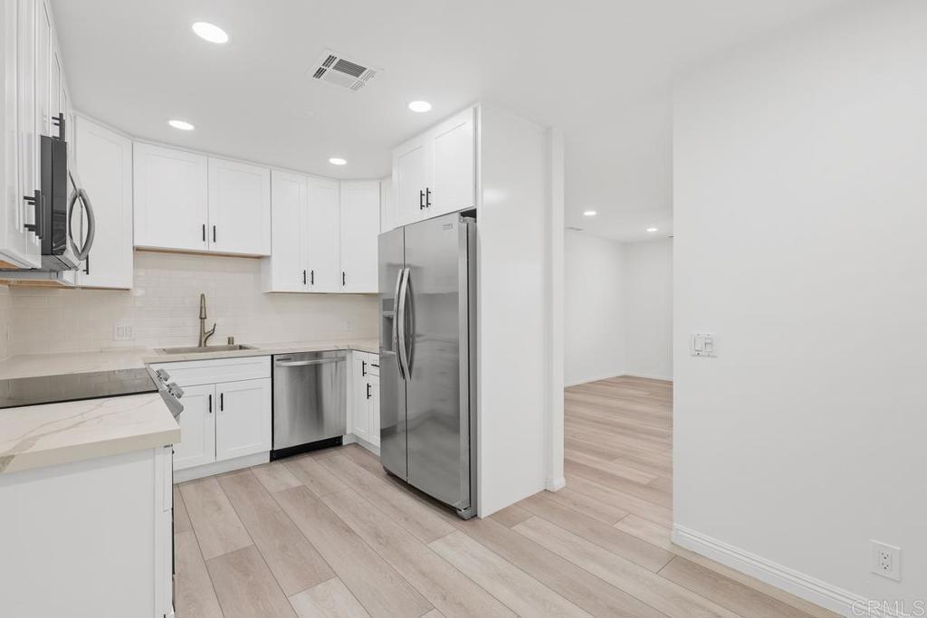 889 Bracero Road - photo 8