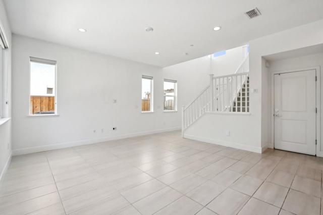1363 S Shields Avenue, Mountain House CA: https://media.crmls.org/mediaz/235d690d-05cd-48ab-870b-bae6975a175c.jpg
