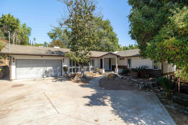 10549 Anaheim dr, La Mesa CA: https://media.crmls.org/mediaz/235e482a-a43e-4e13-9cba-4b7b0aaad497.jpg