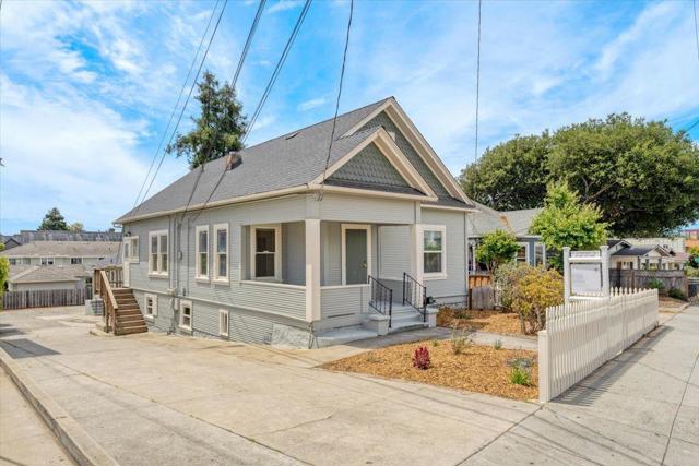 0 Broadway, Santa Cruz CA: https://media.crmls.org/mediaz/235ecc71-88b8-4bbe-a4ba-e01eccb19bc5.jpg