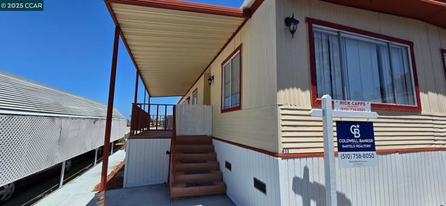 16401 San Pablo Ave, San Pablo CA: https://media.crmls.org/mediaz/23608188-db71-4ac3-bc78-6e2b26e9e5df.jpg