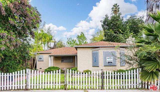 13905 Milbank Street, Sherman Oaks CA: https://media.crmls.org/mediaz/236145d0-effb-47b8-9b67-d4030cb5530f.jpg