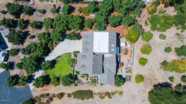 1480 Magnolia Drive, Santa Paula CA: https://media.crmls.org/mediaz/2362e3f0-6233-4a27-bb76-52188cad0adf.jpg