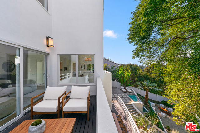 6969 Woodrow Wilson Drive, Los Angeles CA: https://media.crmls.org/mediaz/2363a1c5-46b7-4475-ba2d-a54b128065f9.jpg