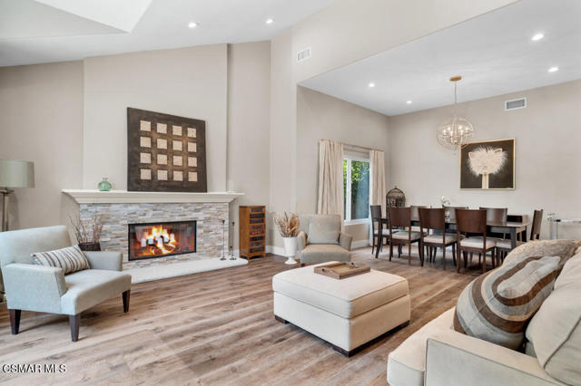 4953 Kilburn Court, Oak Park CA: https://media.crmls.org/mediaz/2365e76c-6600-43d5-a973-bd839c8ec54c.jpg