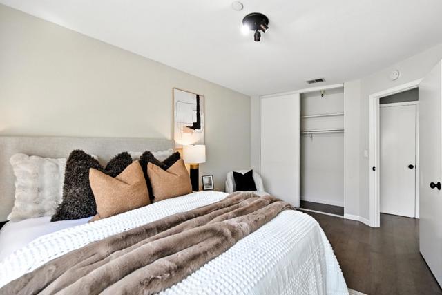 984 Belmont Terrace, Sunnyvale CA: https://media.crmls.org/mediaz/2365eb7b-d224-45d6-b16c-0b5b120abff1.jpg