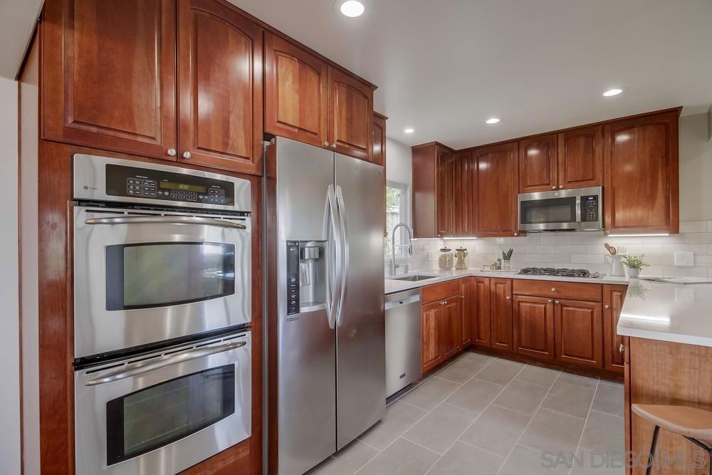 MLS #250036039SD img 18