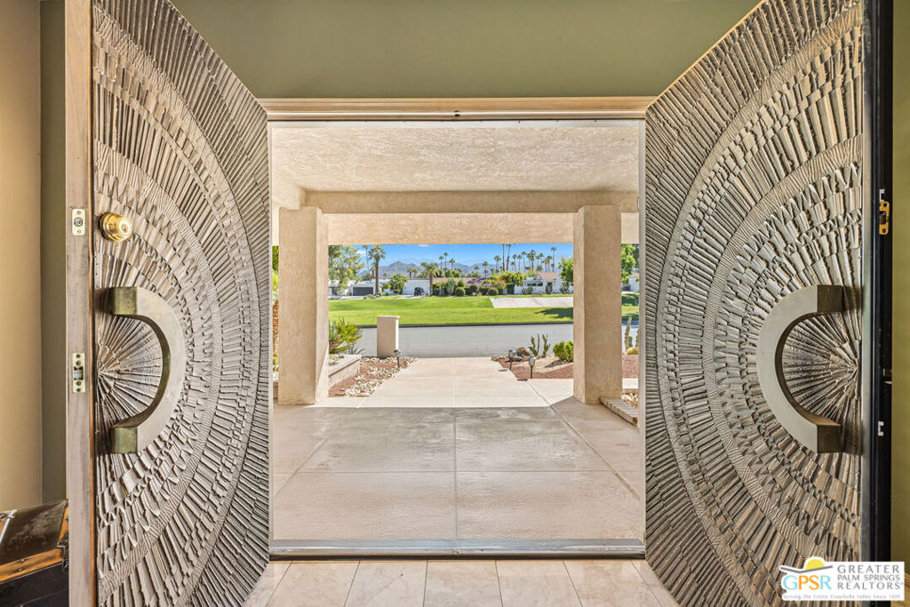 MLS #25601565PS image #10