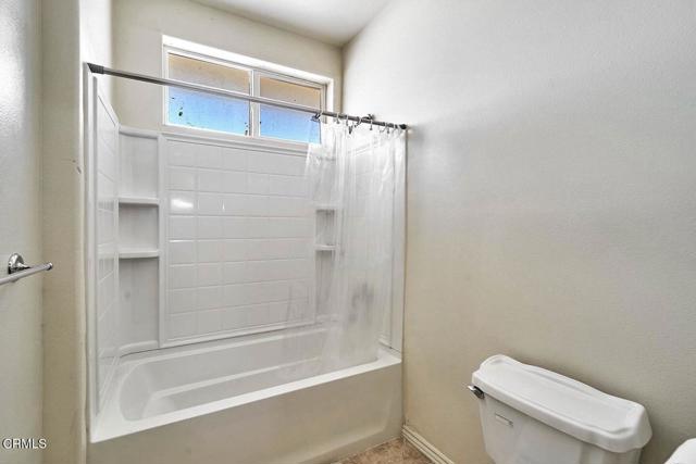 11427 Meridian Road, Lucerne Valley CA: https://media.crmls.org/mediaz/2366bc4a-5bd0-4a9a-a3c1-f94b996d6390.jpg