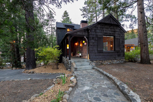 Image 3 for 54420 N Circle Dr, Idyllwild, CA 92549