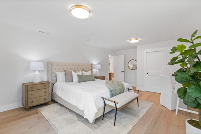 1961 Fordham Way, Mountain View CA: https://media.crmls.org/mediaz/2368cf5e-08da-45b8-9eab-14fdd614d08d.jpg