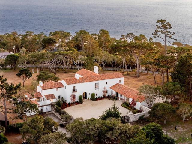 1451 Ondulado Road, Pebble Beach CA: https://media.crmls.org/mediaz/236916e3-8132-4a33-9f1f-2288c061adcc.jpg