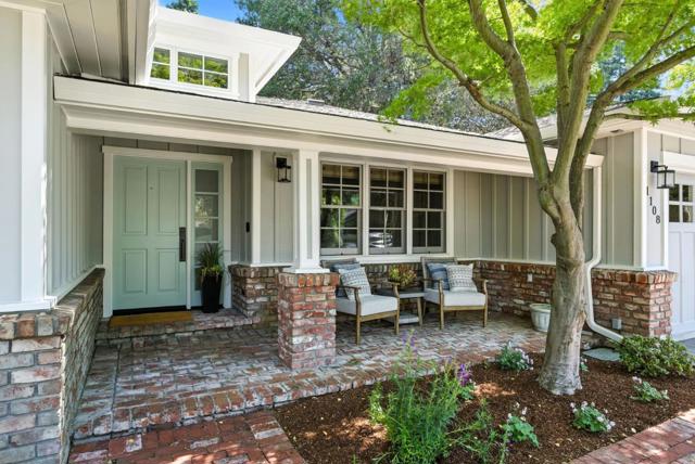 1108 Covington Road, Los Altos CA: https://media.crmls.org/mediaz/236920de-4546-4927-a579-02812406b869.jpg