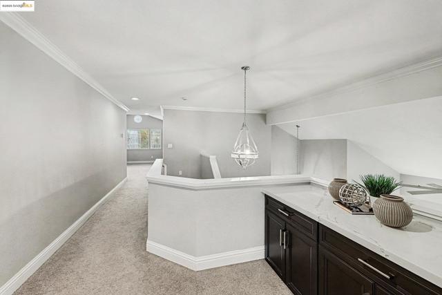 2127 Prestwick Dr, Discovery Bay CA: https://media.crmls.org/mediaz/23698ae3-d7e9-444f-b786-2f3667448c0e.jpg