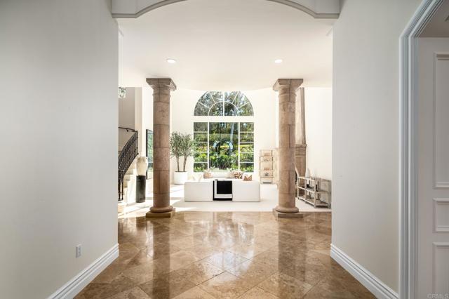 Detail Gallery Image 5 of 43 For 6627 Calle Ponte Bella, Rancho Santa Fe,  CA 92091 - 5 Beds | 6/1 Baths