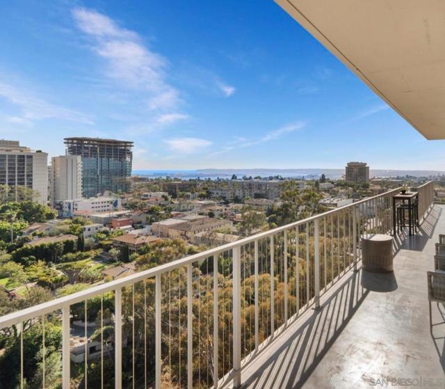 3635 7Th Ave, San Diego CA: https://media.crmls.org/mediaz/236d10d9-5f63-45e8-93e2-b97067beafef.jpg