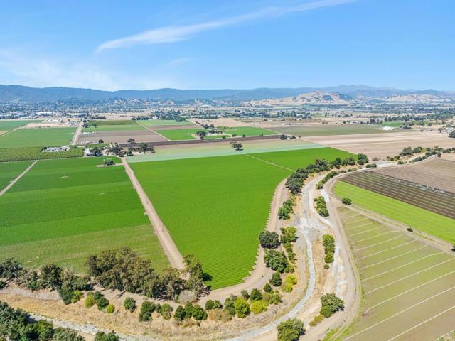 0 Marcella Avenue, Gilroy CA: https://media.crmls.org/mediaz/236dacfb-0c18-4dbf-afe5-aa7abbe96dae.jpg