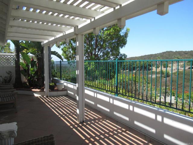 Detail Gallery Image 28 of 44 For 4631 Cyrus Way, Oceanside,  CA 92056 - 3 Beds | 3 Baths