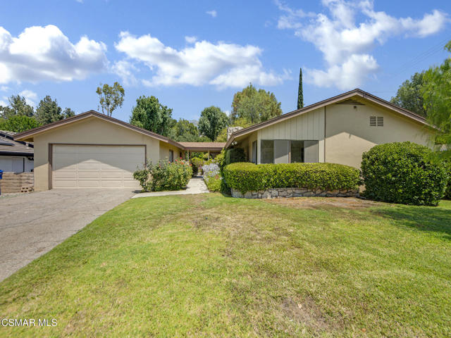 5448 Bothwell Road, Tarzana CA: https://media.crmls.org/mediaz/236fa474-b979-4888-9c7c-782c9fedf5ee.jpg