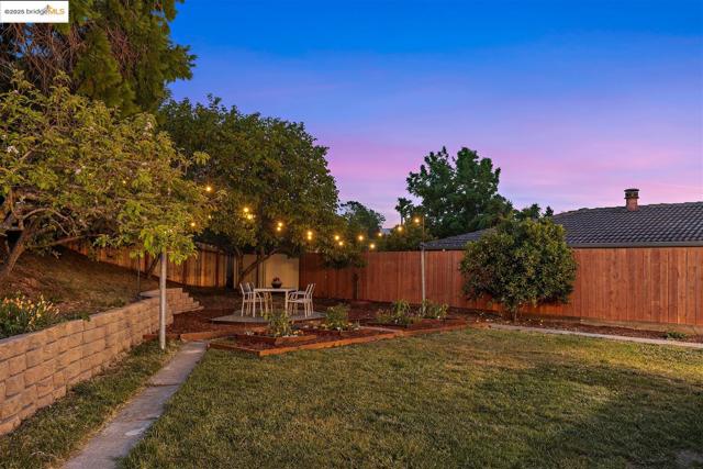 4511 Gregory Way, Richmond CA: https://media.crmls.org/mediaz/23708b24-3830-464b-9b83-10995e031481.jpg