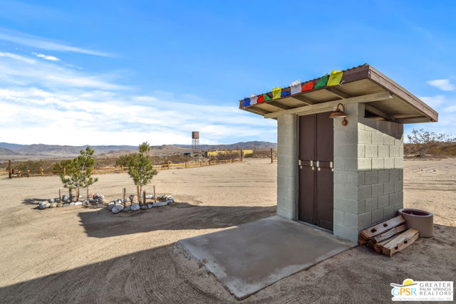 Image 47 of 48 For 52079 Ocotillo Road
