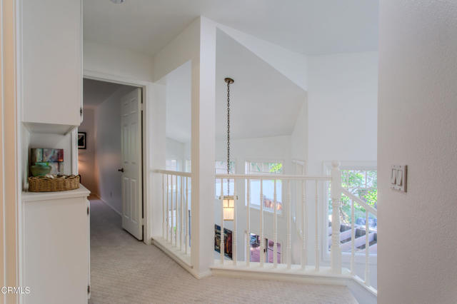 2759 Butter Creek Drive, Pasadena CA: https://media.crmls.org/mediaz/2370f50d-fab7-42fb-bfef-6d07979f338c.jpg