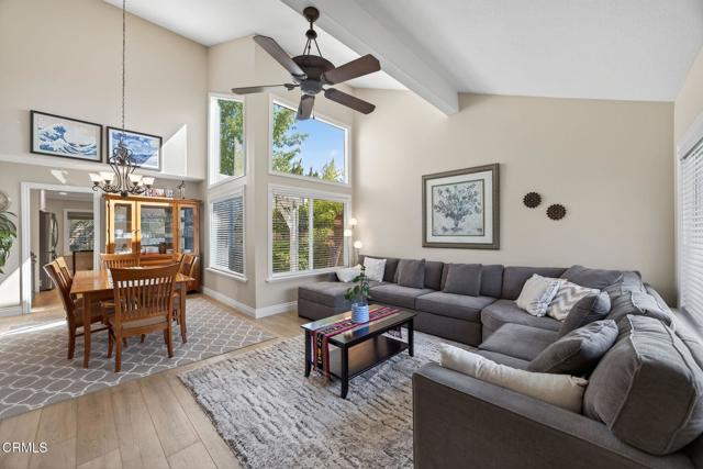 Detail Gallery Image 7 of 18 For 863 Tupelo Wood Ct, Thousand Oaks,  CA 91320 - 4 Beds | 3 Baths