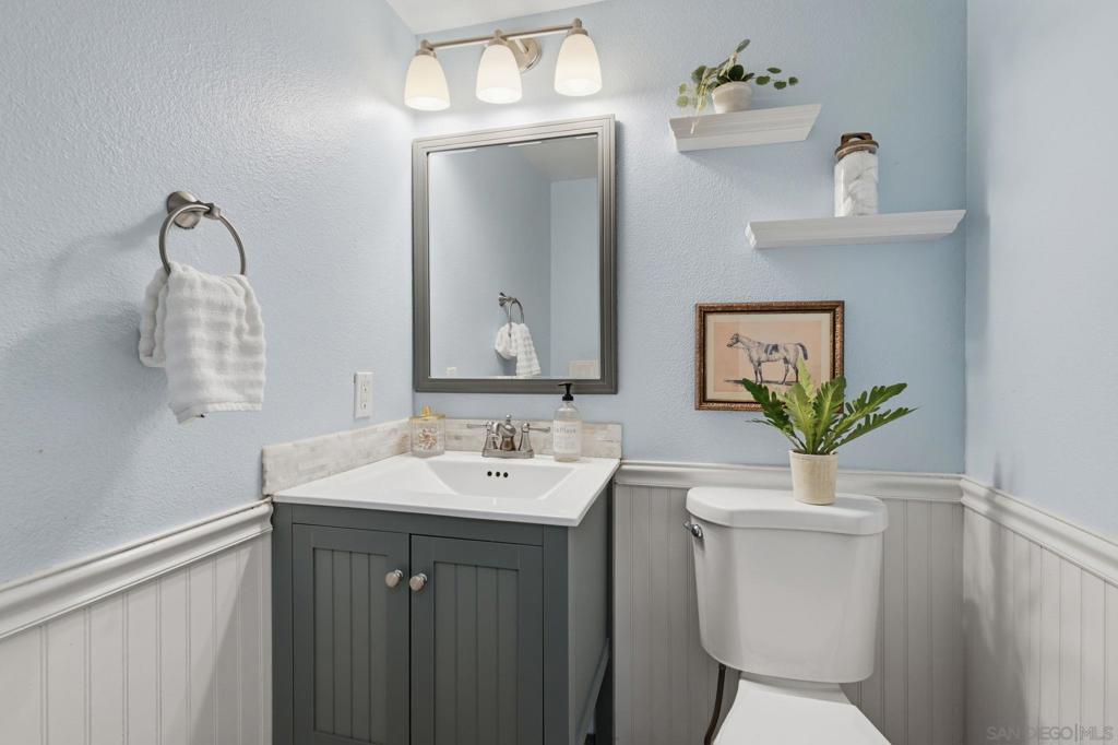 2746 Ariane - photo 18