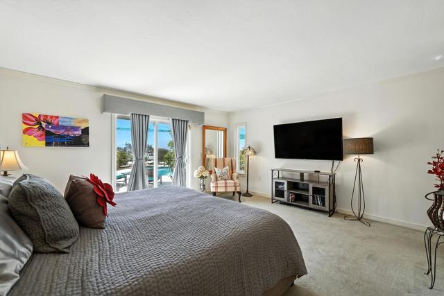 4343 Avenida Gregory, Spring Valley CA: https://media.crmls.org/mediaz/23721d1f-c670-467d-a5f1-ef307c3e01e4.jpg