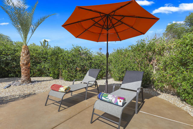 74102 Via Venezia, Palm Desert CA: https://media.crmls.org/mediaz/2372c792-1634-4135-8dc3-90f63f157208.jpg