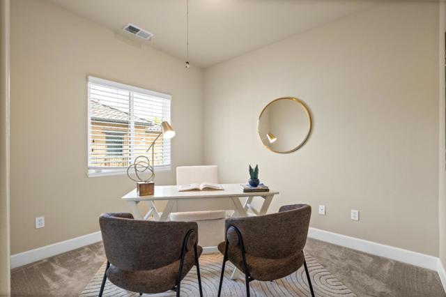 427 Willow Glen Way, San Jose CA: https://media.crmls.org/mediaz/23733bfe-b6f9-4206-a185-8147044ddb9e.jpg