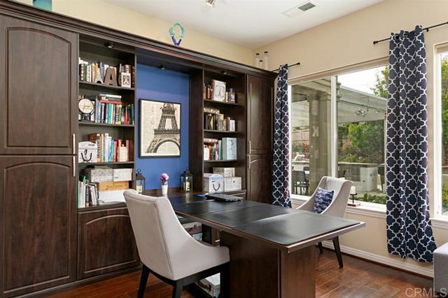 Detail Gallery Image 6 of 21 For 7047 Rose Dr, Carlsbad,  CA 92011 - 4 Beds | 4/1 Baths