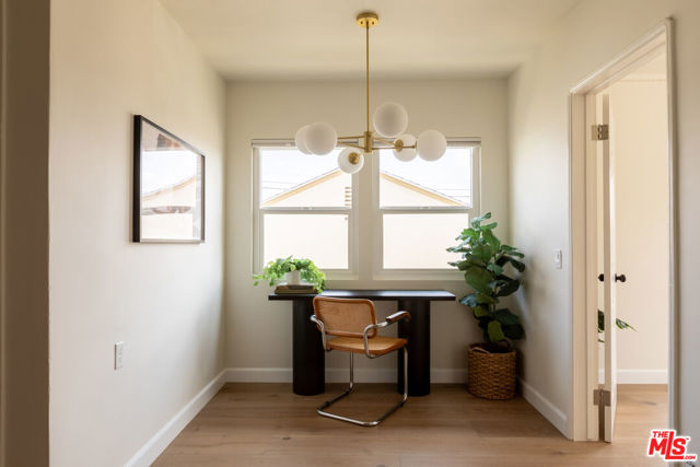 5018 Valleydale Avenue, Los Angeles CA: https://media.crmls.org/mediaz/23740e73-e050-442f-aa71-abe2ca84c749.jpg