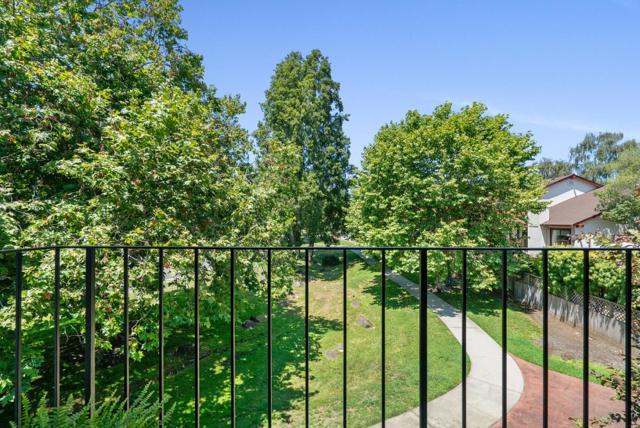 2781 Wimbledon Drive, Aptos CA: https://media.crmls.org/mediaz/23747f87-b4b6-417c-9759-4b04952f127d.jpg