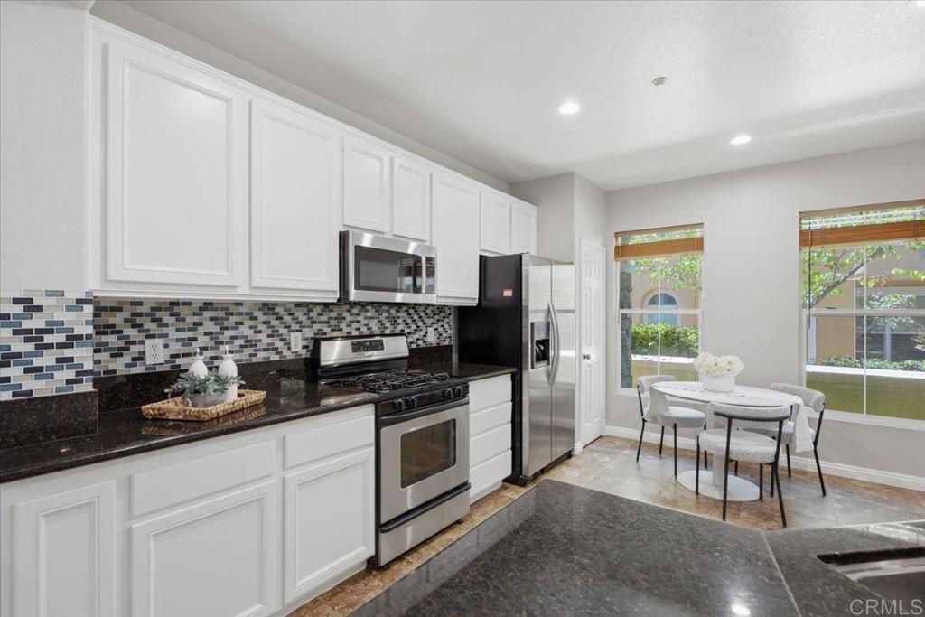 1113 Goddard Street - photo 12
