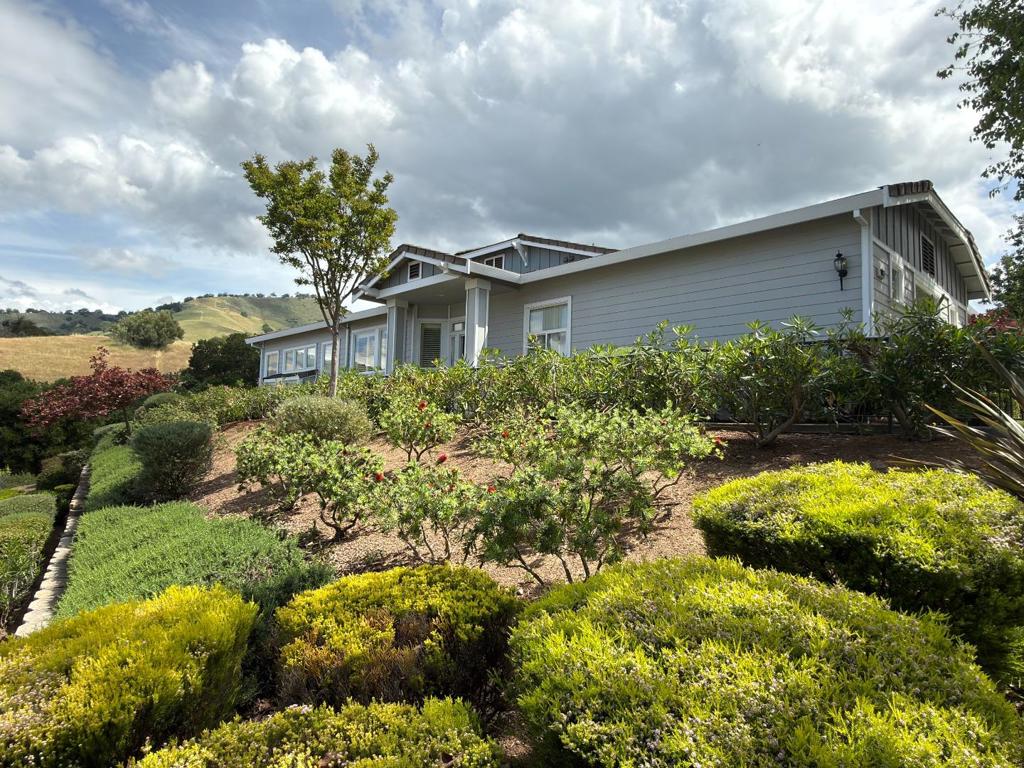 9017 Village View Drive