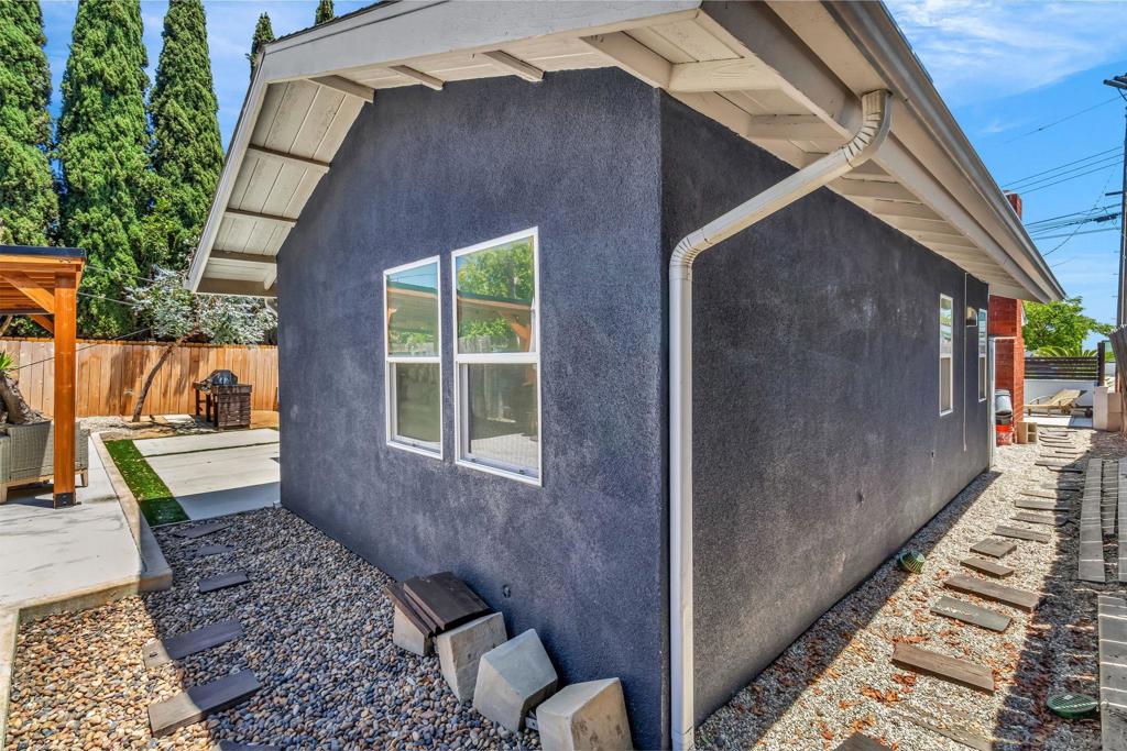 MLS #250034894SD img 36