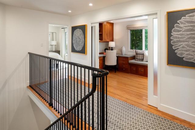 331 Arlington Road, Redwood City CA: https://media.crmls.org/mediaz/23758925-df2a-4e38-8982-9770bf0ef347.jpg