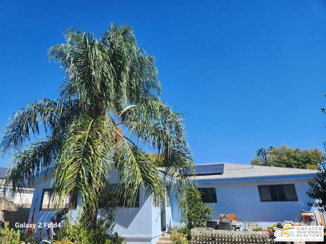 1385 Palm Avenue, Beaumont CA: https://media.crmls.org/mediaz/2375b2c0-dbd0-45be-a824-ac3b4ecef415.jpg
