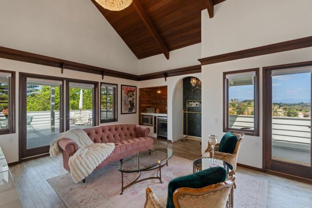 Image 36 of 75 For 4938 San Jacinto Circle