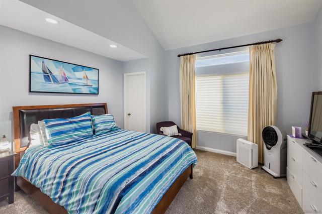 4848 Casals PL, San Diego CA: https://media.crmls.org/mediaz/23779978-fb13-4a0d-992a-e0cba80003c2.jpg