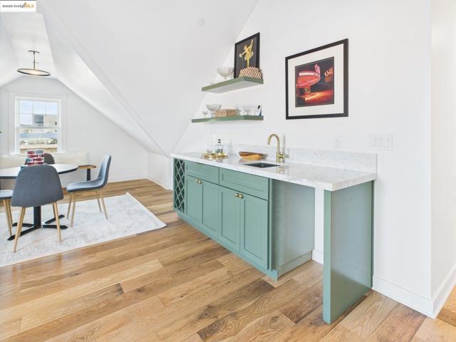 2602 Adeline St, Oakland CA: https://media.crmls.org/mediaz/2377eca2-305b-4e78-adef-2f1b2a0c19fa.jpg