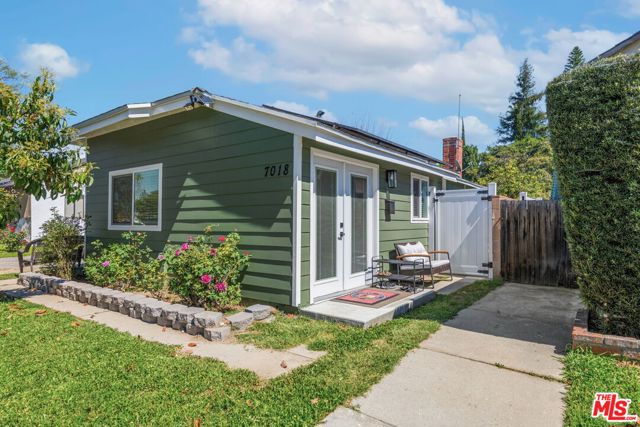 7020 Oakdale Avenue photo 4