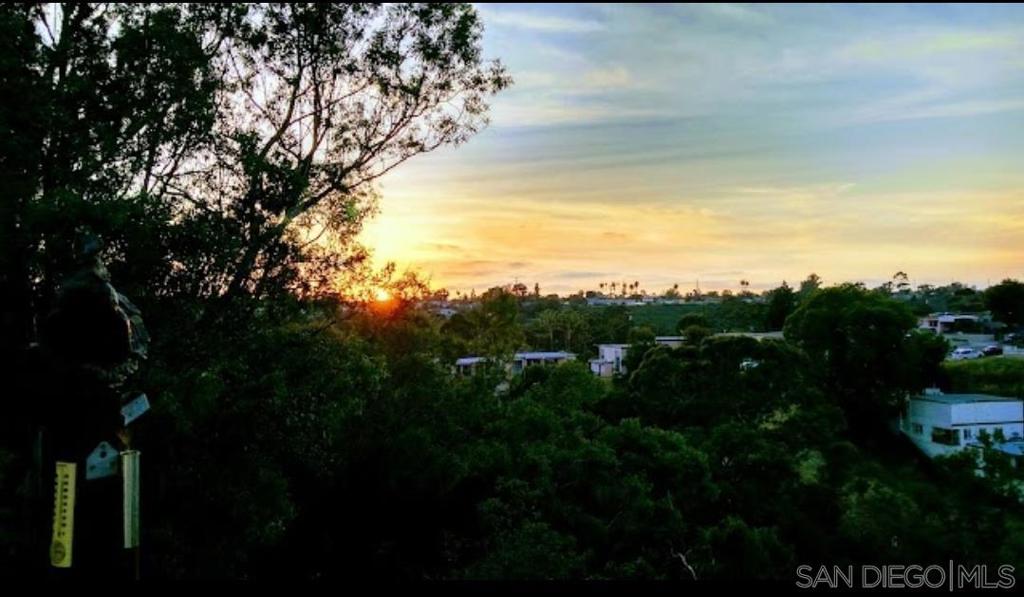 MLS #250020278SD img 2