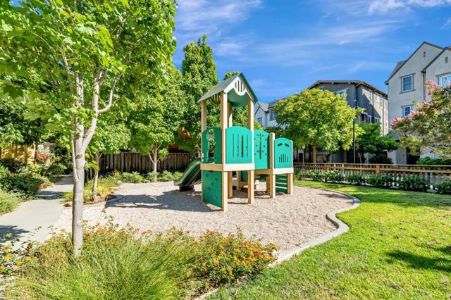 361 W Evelyn Avenue, Mountain View CA: https://media.crmls.org/mediaz/2378bd99-cfd7-4320-ab56-db571d7bbf4e.jpg