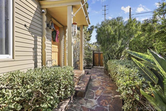 3830 Tennyson St, San Diego, California 92107, 3 Bedrooms Bedrooms, ,2 BathroomsBathrooms,Single Family Residence,For Sale,Tennyson St,250019023SD