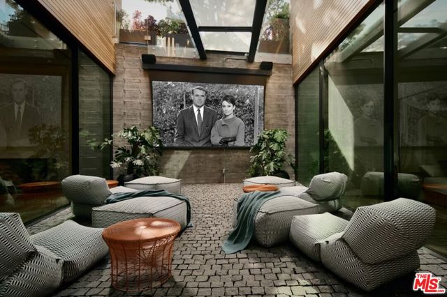 Image 9 of 12 For 1520 Carla