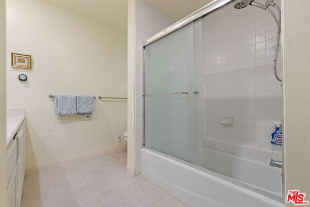 2102 Century Park Lane, Los Angeles CA: https://media.crmls.org/mediaz/237a615f-47c5-46f1-b1b5-a4d2f539d68c.jpg