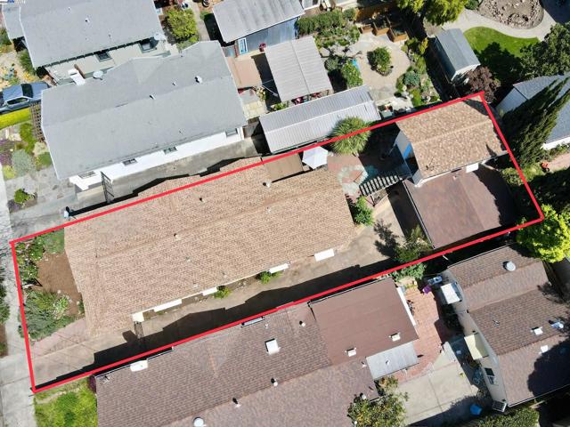 Image 51 of 57 For 574 Lewis Ave