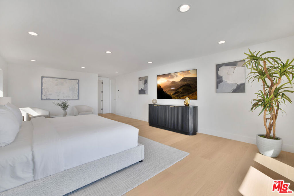 MLS #26870851 image #50